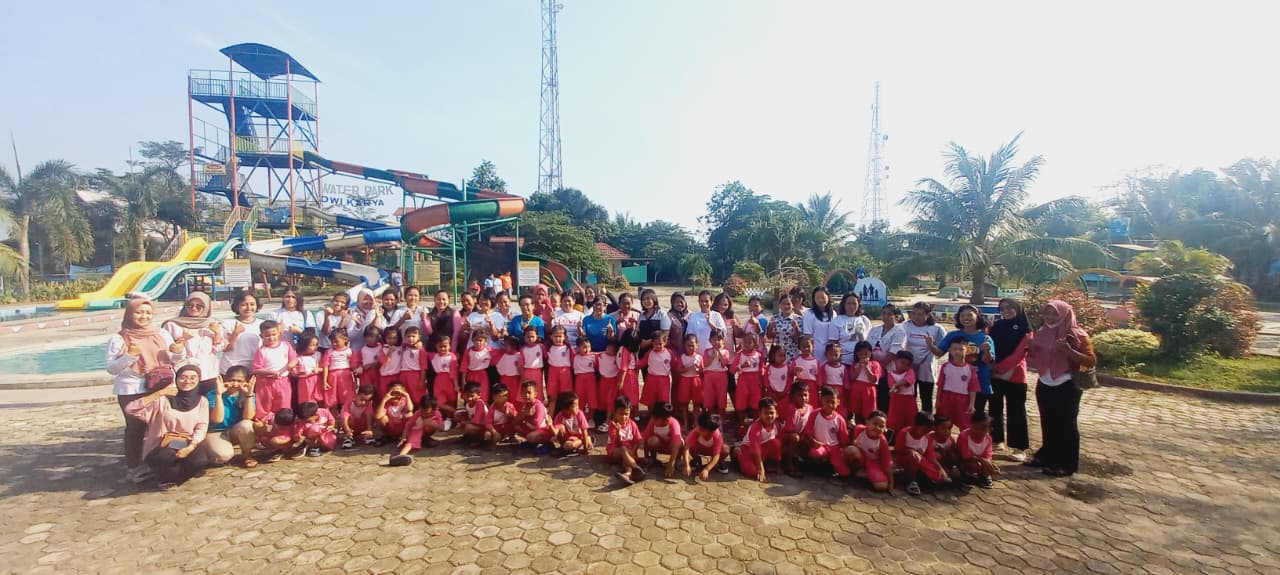 Penguatan Motorik dan Ikatan Emosional Lewat Kegiatan Berenang TK Xaveter